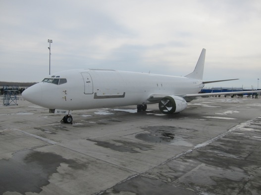 PEMCO redelivers first B737-400 converted aircraft to Vallair